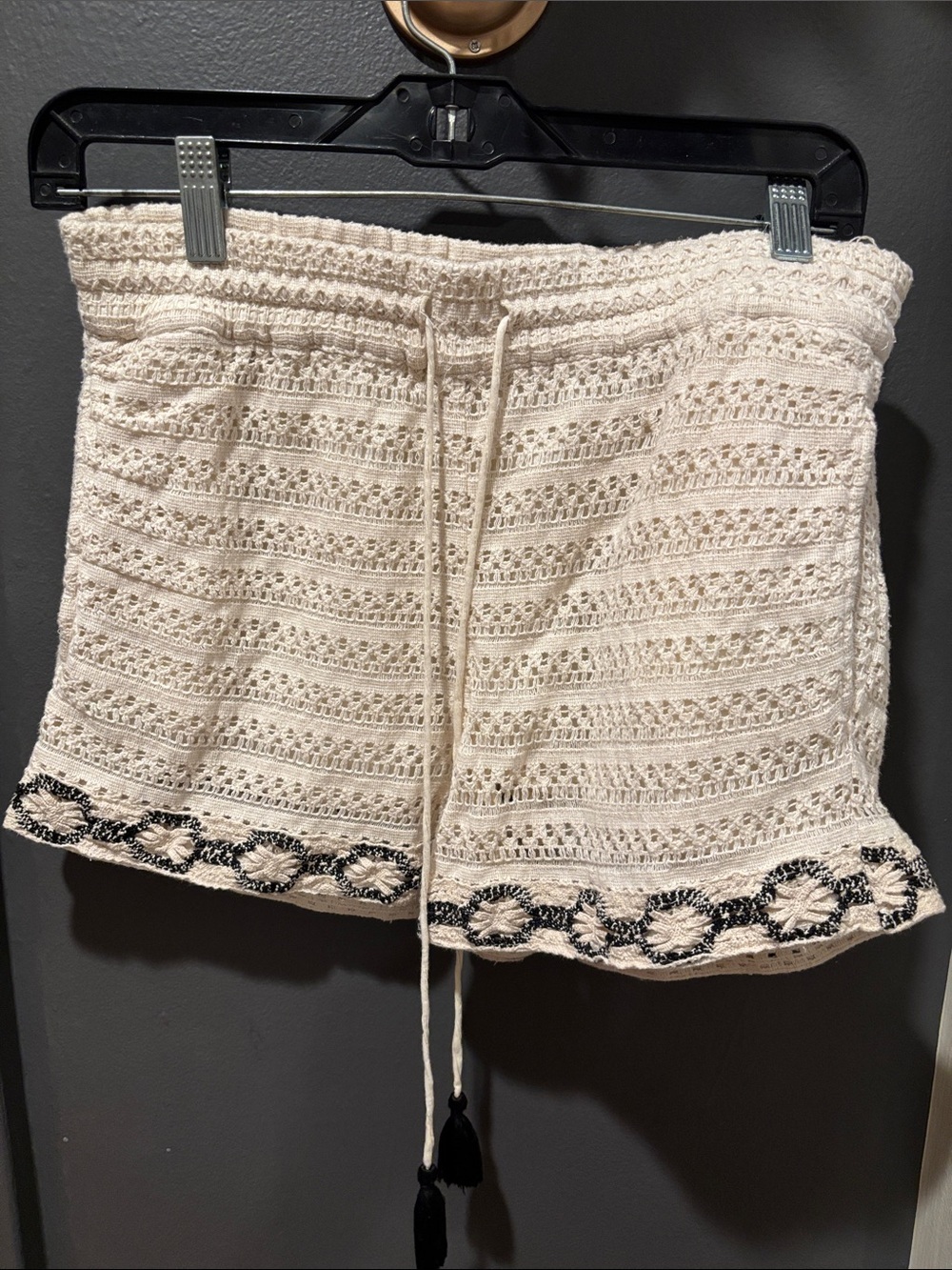 Zara Cream Crochet Shorts with Black Trim
